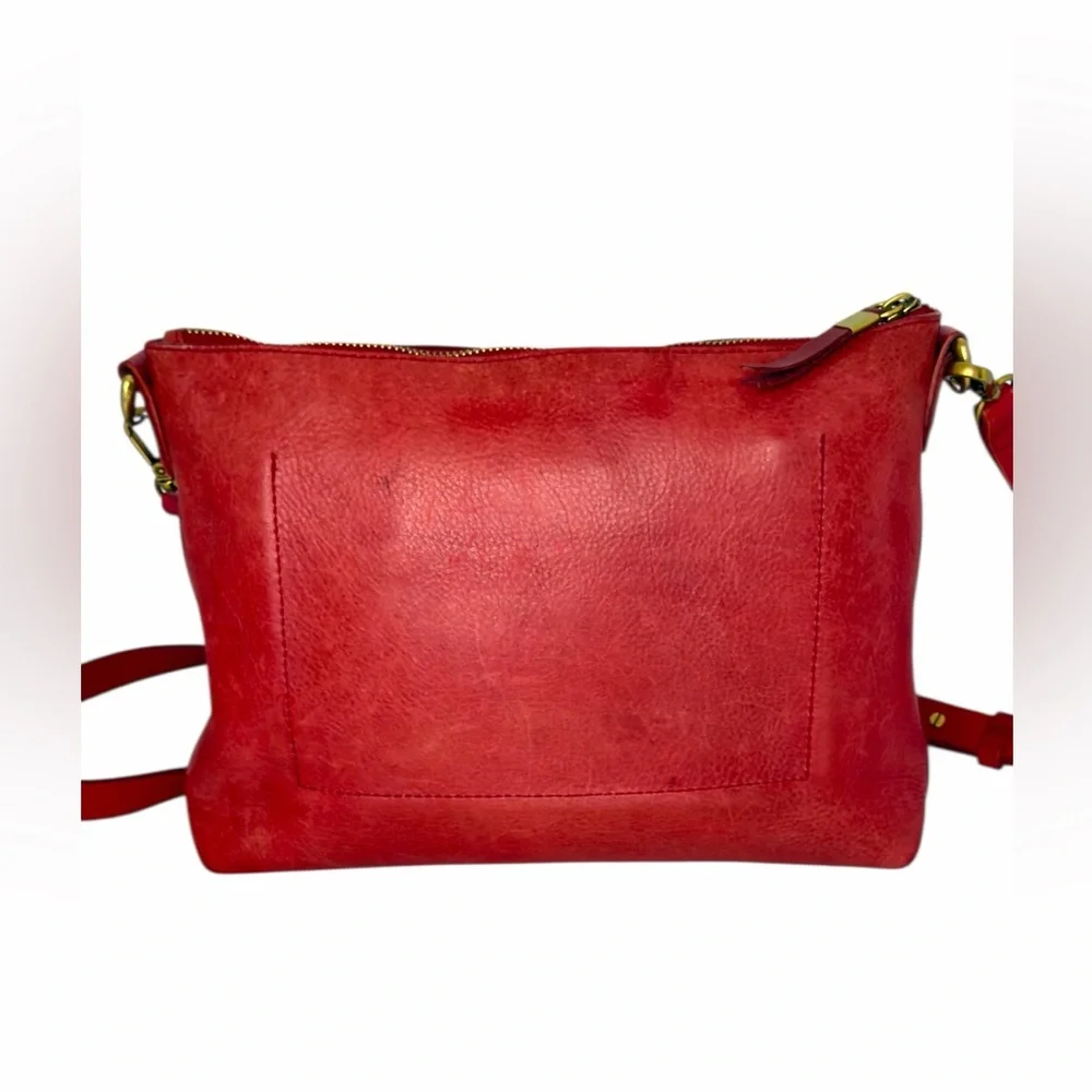 Madewell The Transport Crossbody Strap in Red Leather Front Pocket Bag